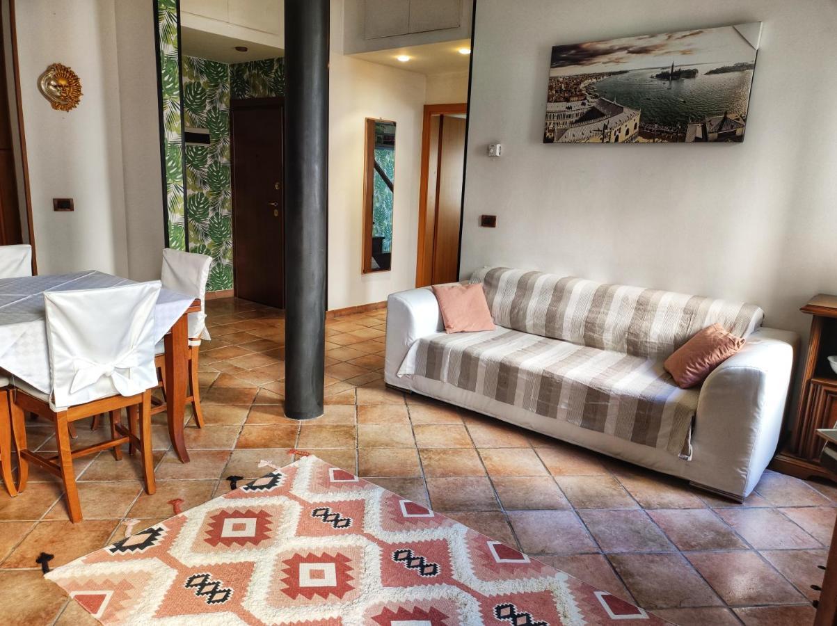 Sarika House Daire Mestre Dış mekan fotoğraf